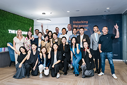 从中国到伦敦：凯发K8国际的 “无边界” 平台，让优秀者与世界对话